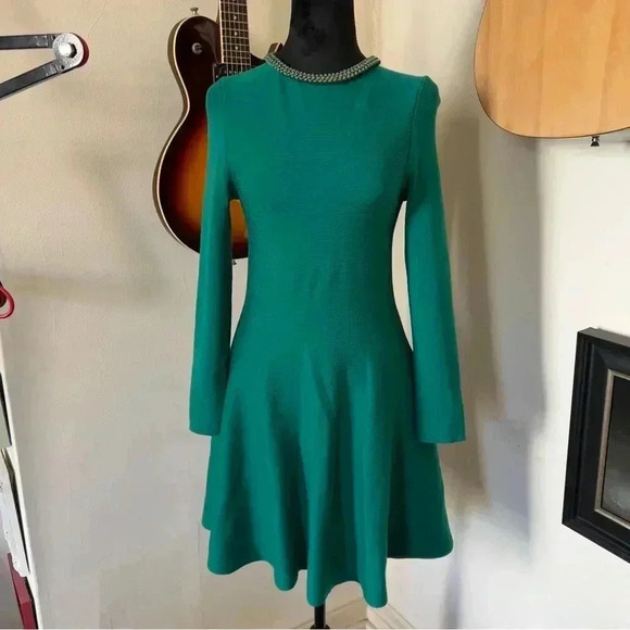 Rinascimento Dresses & Skirts - Rinascimento Green 100% Wool Long Sleeved Flare Dress - Size 8 - Made In Italy